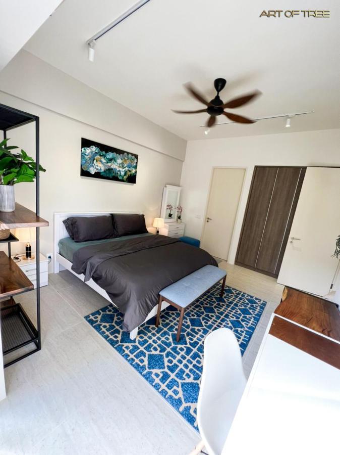 By The Sea Beachfront Designer Suites Penang - Managed By Art Of Tree Бату Феринги Екстериор снимка