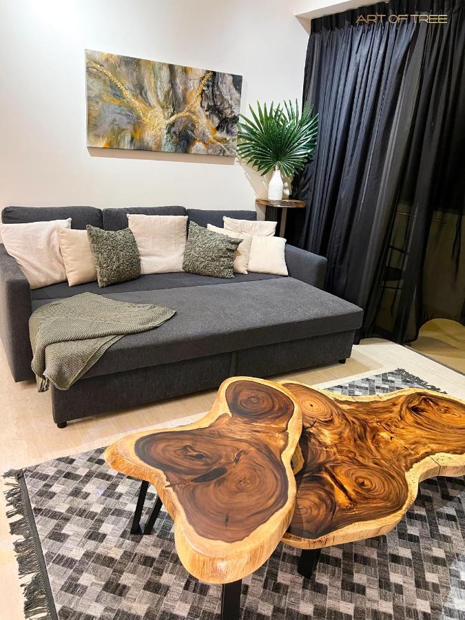 By The Sea Beachfront Designer Suites Penang - Managed By Art Of Tree Бату Феринги Екстериор снимка